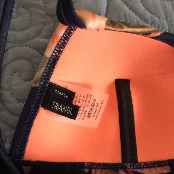 TRIANGL bikini - Picture 2 of 3